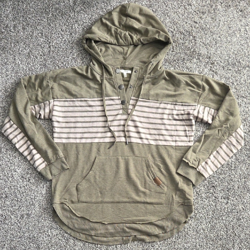 Maurices Olive Green Striped Hoodie Size Medium NWOT